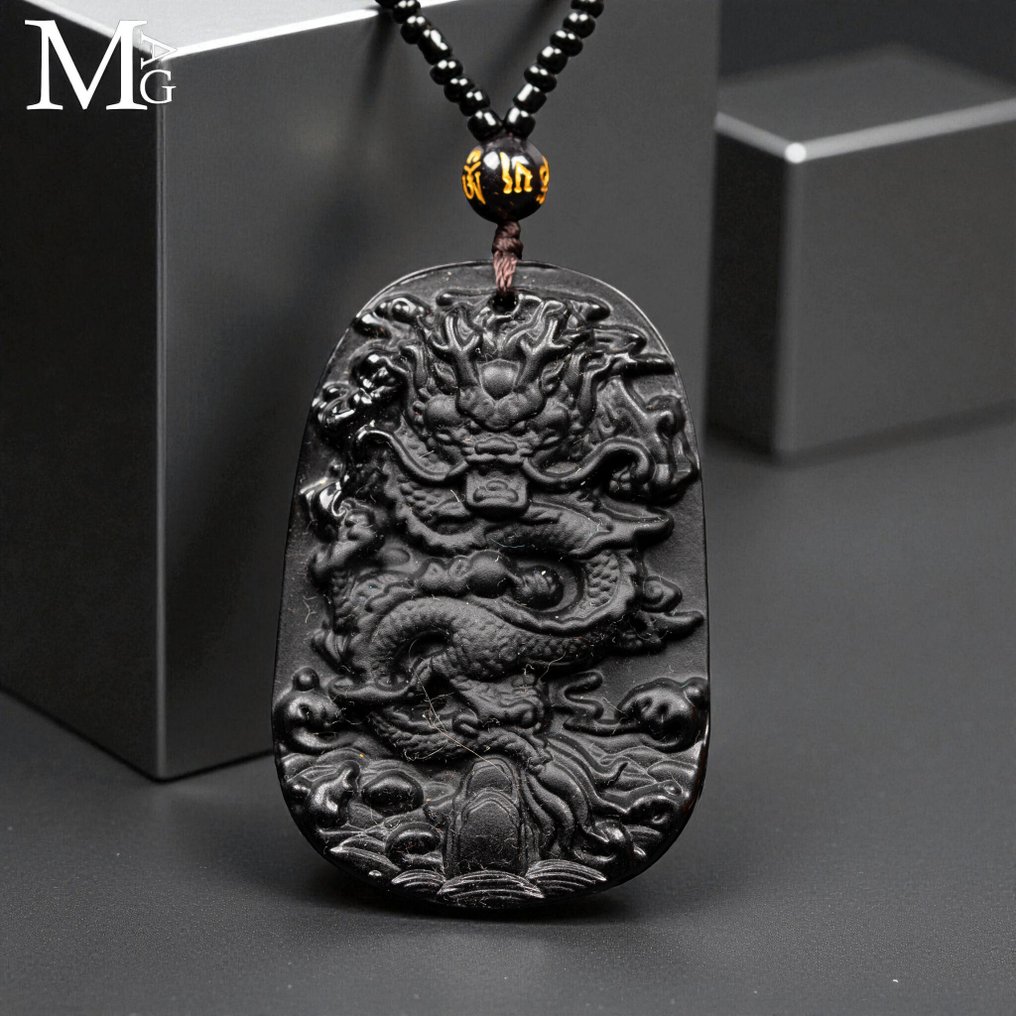 Dragon Guardian Necklace in Polished Black Onyx - Height: 380 mm - Width: 56 mm- 56 g #1.0