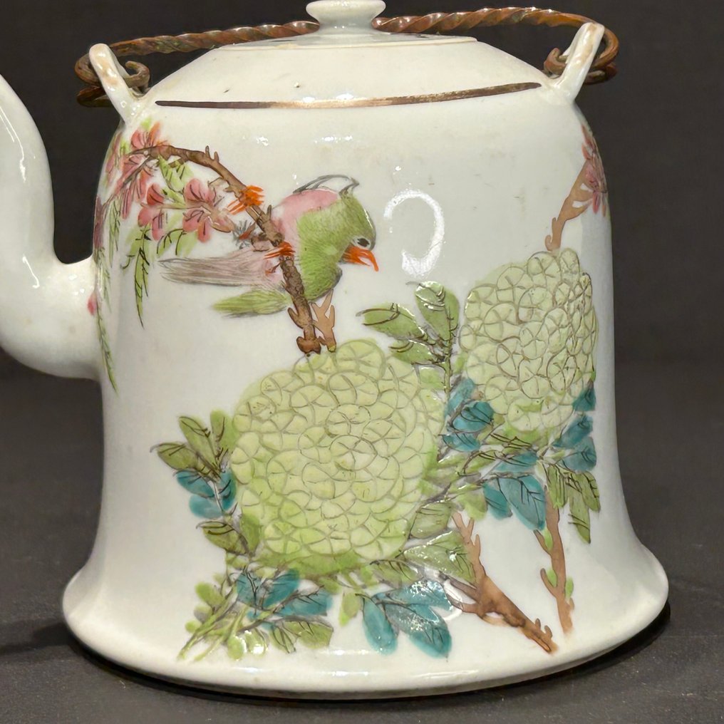 Teapot - Porcelain - Qian Jiang Cai teapot #3.2