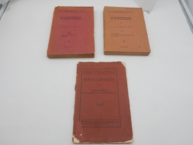 Denier van der Gon - vrijmetselarij De Meesterinwijding en de meestergraad 3 delen - 1913-1926 #1.0