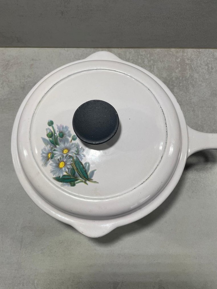 Le Creuset - Pan -  Pan, skillet, pan - Source #4.3