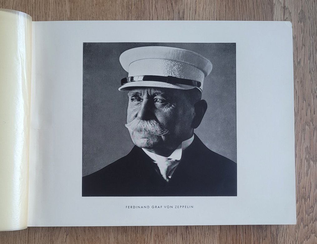 Γερμανία - Αεροσκάφη (αερόστατα, πηδαλιουχούμενα και Zeppelin) - Zeppelin-Κόσμος Ταξιδιών Μέρος I και II - Άλμπουμ καρτ-ποστάλ (2) - 1932-1936 #3.2