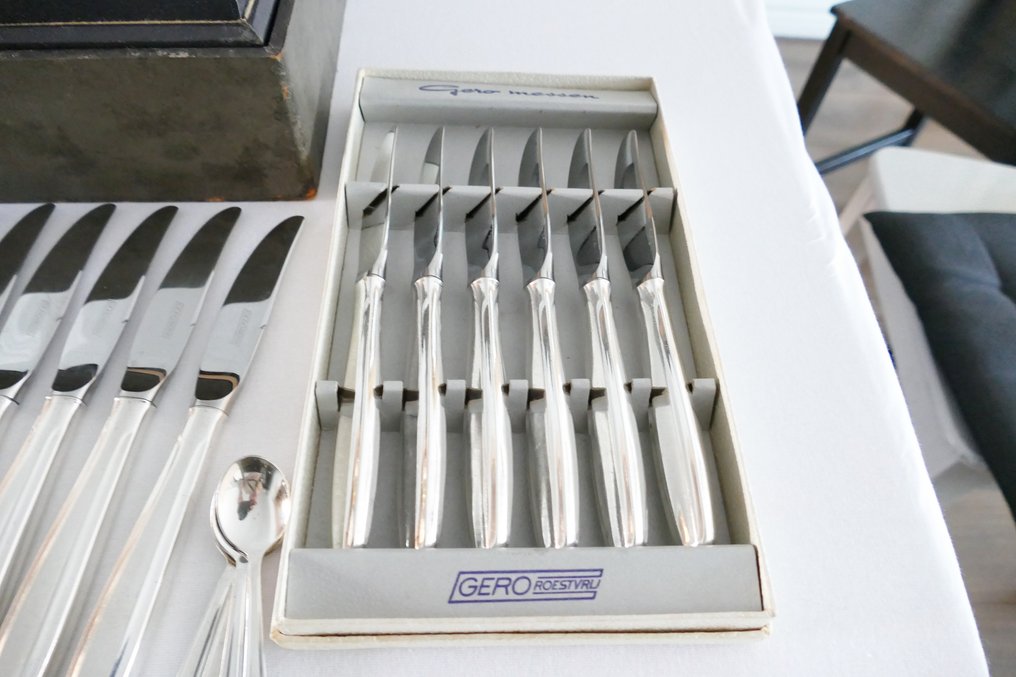 Gero, Gerritsen Zeist - Georg Nilsson - Σετ μαχαιροπήρουνων (72) - Επάργυρο - Πρόοδος Μοντέλου #2.1