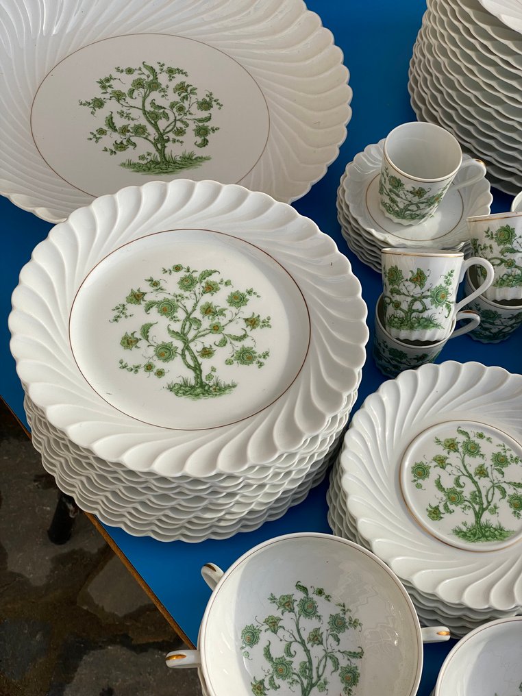 Haviland - Limoges - “Vigne Verte” o “Green Vine / Feuillage Vert” - Bord-service (81) - Porselen, Keramikk - Botanico i vifteform #1.0