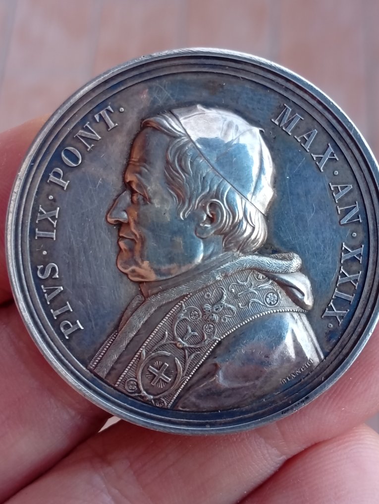 Vatican. Medaglia in argento 1874 basilica di Santa Maria in Trastevere #1.0