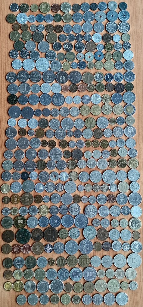 Världen. Selection of 332 diferents coins. (Utan reservationspris) #1.0