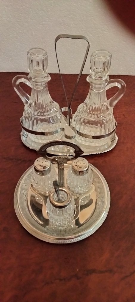 Table service (2) - 2 Table servant: oil, vinegar, salt, pepper, mustard - Crystal - 2 table servants #1.0