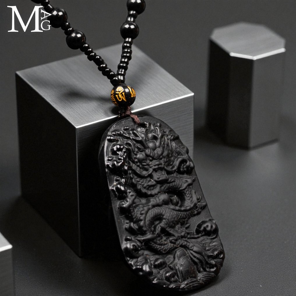 Dragon Guardian Necklace in Polished Black Onyx - Height: 380 mm - Width: 56 mm- 56 g #3.2
