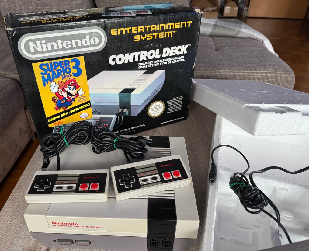 Nintendo - Nes - Control Deck + SMB3 - original packaging with 13 games - collector's item! - Κονσόλα βιντεοπαιχνιδιών + παιχνίδια - Στην αρχική του συσκευασία #2.1