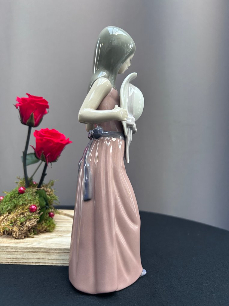 Lladró - 微型雕像 - La fille au chapeau - 瓷器 #2.1