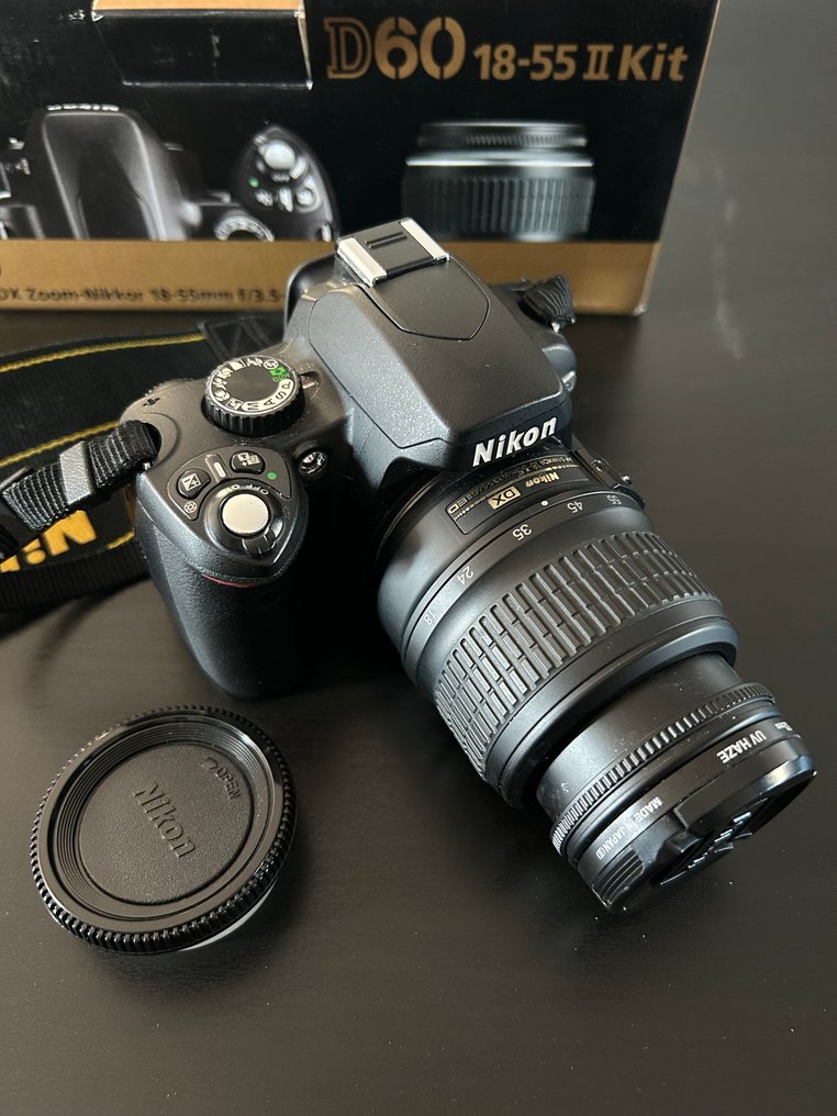 Nikon D60 + AF-S 18-55 G II Digital reflex camera (DSLR) #4.3