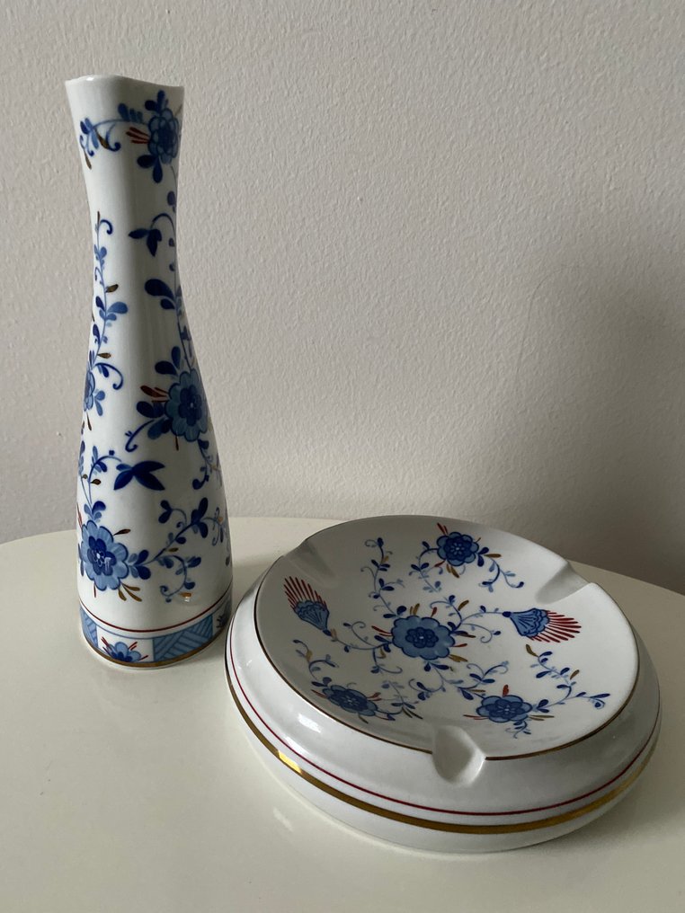 Volkstedt DDR - Σταχτοδοχείο  (2) - Πορσελάνη - Vero Cobalto #1.0