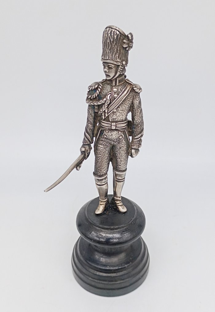 Figur - Soldato in alta uniforme - .800 sølv #1.0