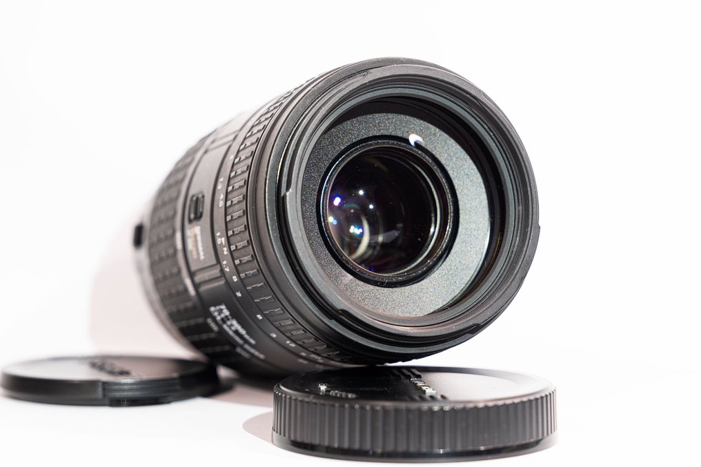 Sigma 4-5.6/70-300mm DL Macro Super Camera lens #3.2