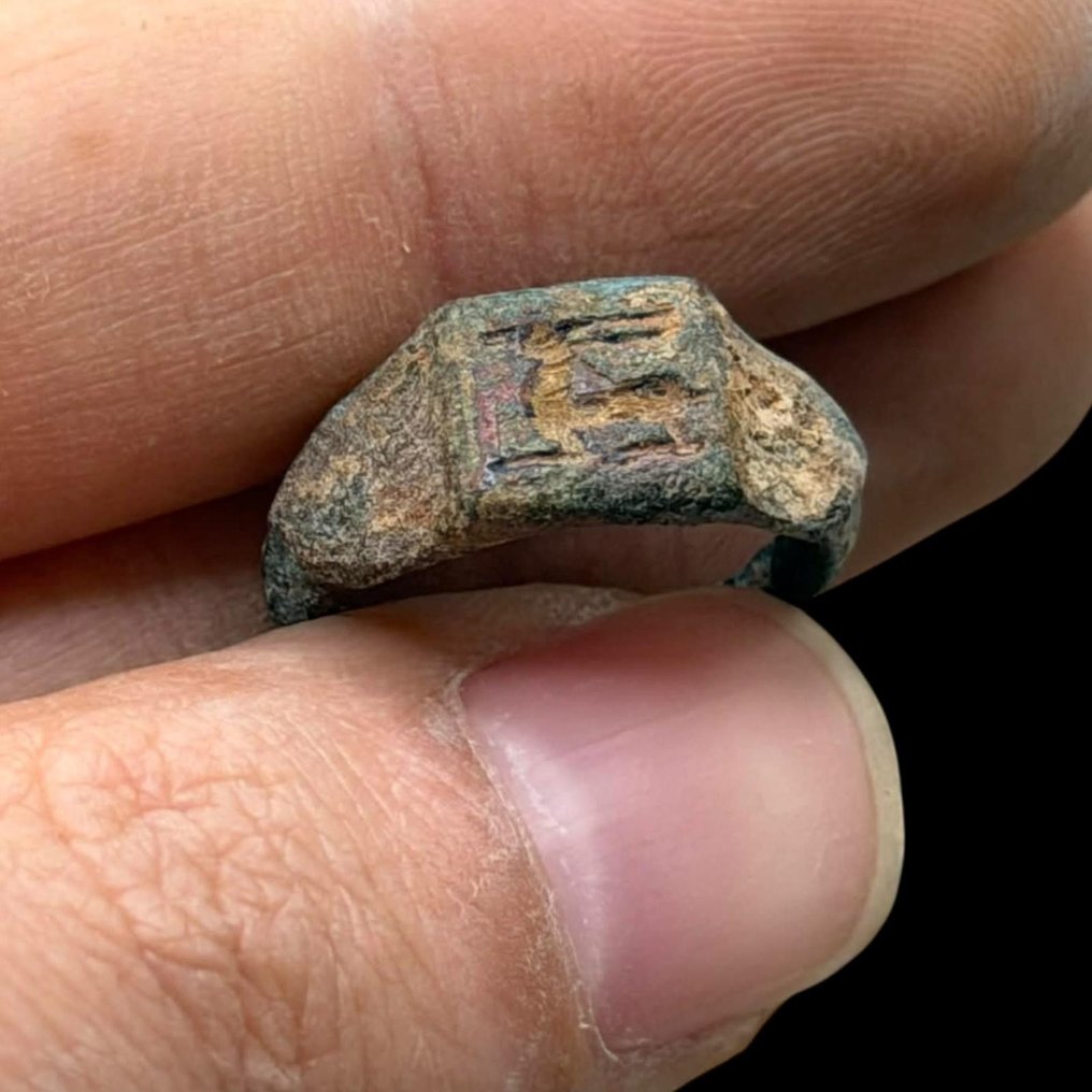 古罗马象牙雕刻上的羚羊浮雕 青銅色 戒指  (沒有保留價) #2.1