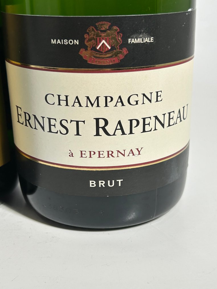 Champagne Ernest Rapeneau 'Brut' - Beaumet 'Cuvée Brut'  - Georges Gardet 'Brut Spécial' - Veuve - Champagne - 4 Pullot (0.7 L) #1.0