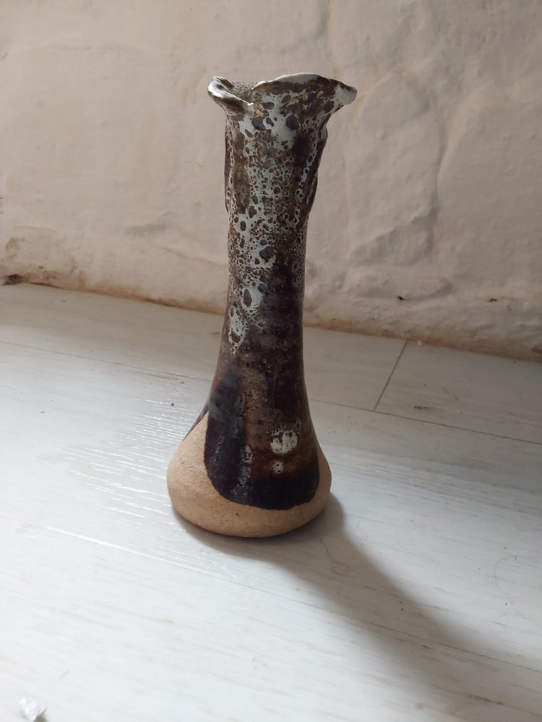 Odile Pichon - 單花花瓶  - 石器 - 由 Odile Pic 签名的 Soliflore #4.3