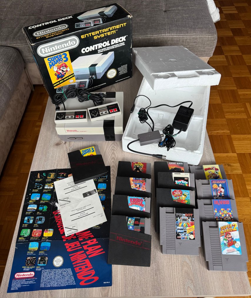 Nintendo - Nes - Control Deck + SMB3 - original packaging with 13 games - collector's item! - Κονσόλα βιντεοπαιχνιδιών + παιχνίδια - Στην αρχική του συσκευασία #1.0