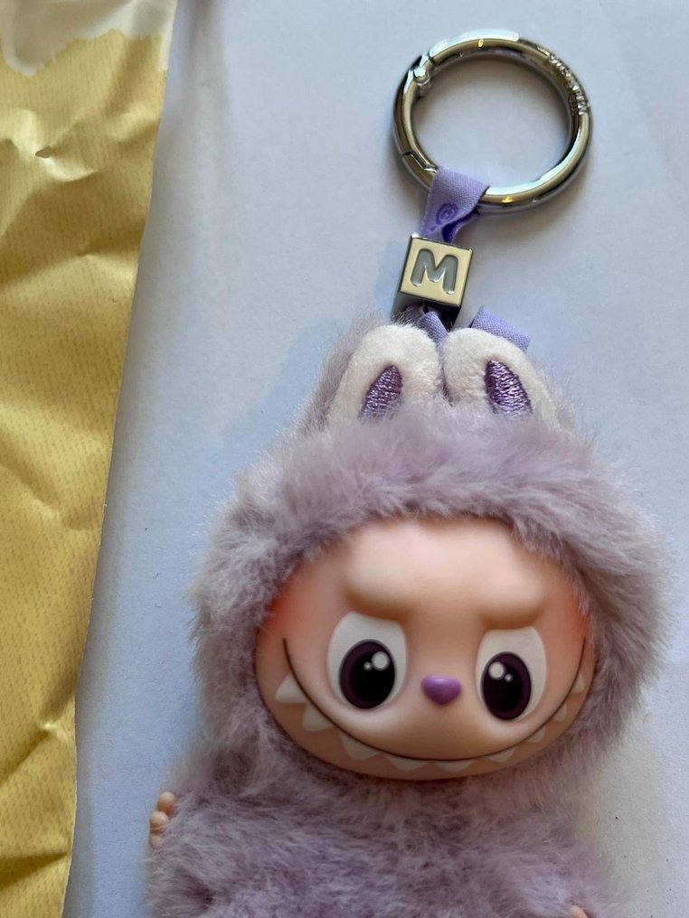 Pop Mart - Plush toy - Pin For Love - Letter M #2.1