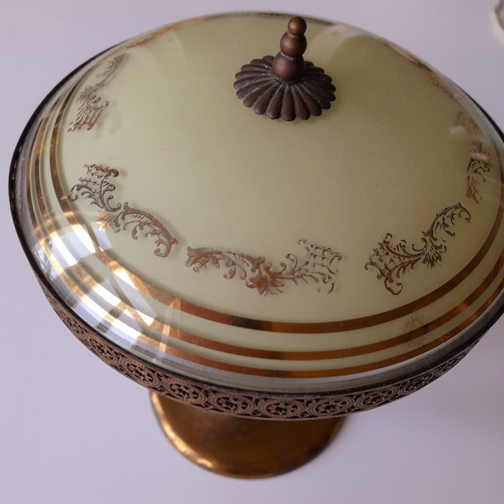 床头台灯 - 金色黄铜和乳白玻璃, 乳白色玻璃 #4.3