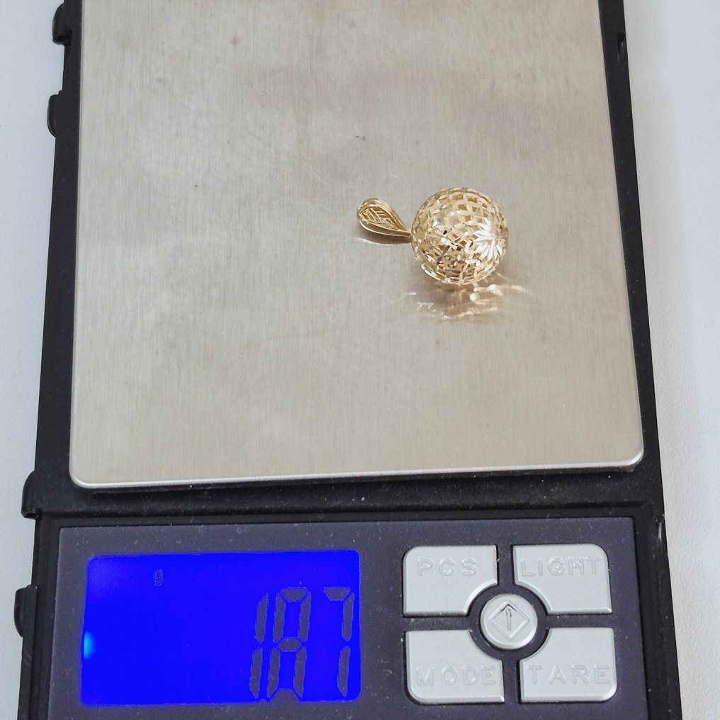 Függő - 14 kt. Sárga arany - Filigree 3D gömb #4.3