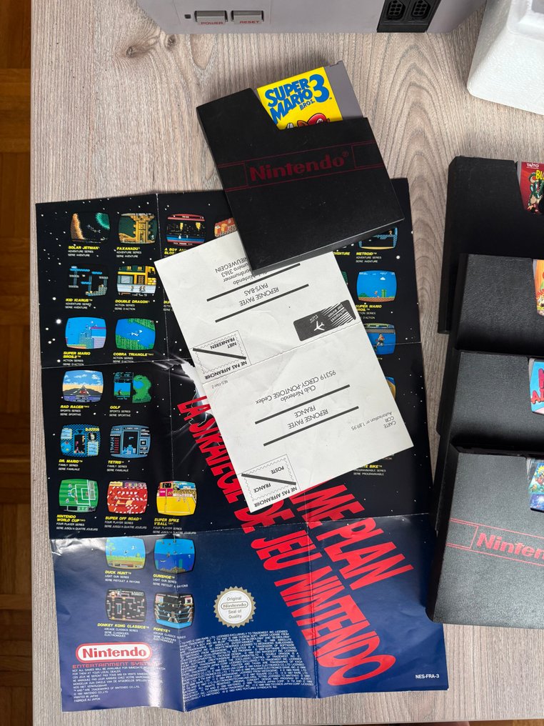 Nintendo - Nes - Control Deck + SMB3 - original packaging with 13 games - collector's item! - Κονσόλα βιντεοπαιχνιδιών + παιχνίδια - Στην αρχική του συσκευασία #1.0