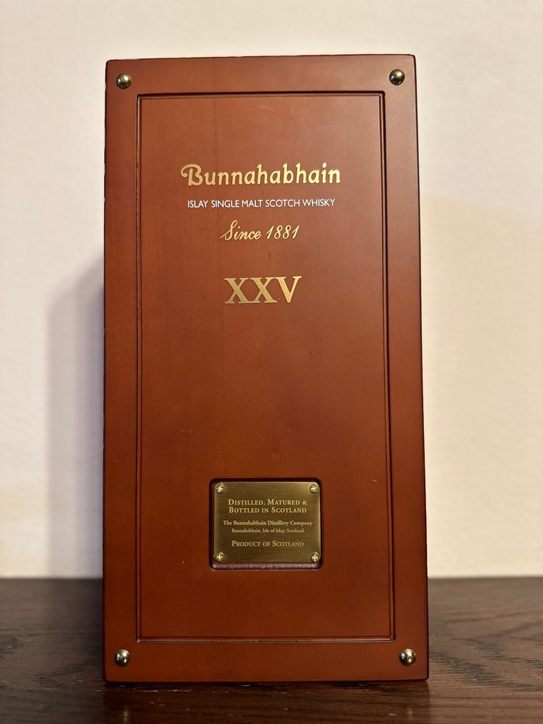 Bunnahabhain 25 years old XXV - b. Década de los 2000 - 70 cl #2.1