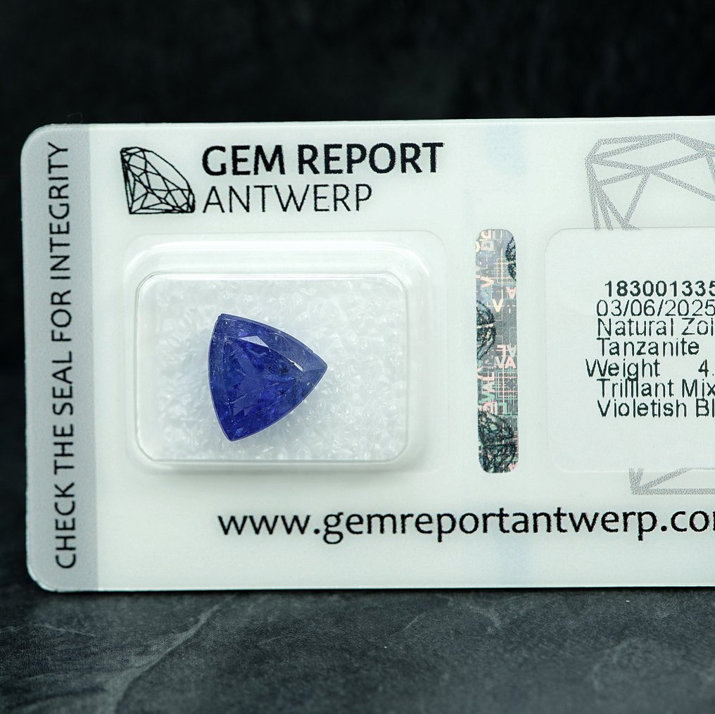 χωρίς τιμή ασφαλείας - 1 pcs Βιολετί, Μπλε Τανζανίτης - 4.50 ct - Gem Report Antwerp (GRA) #4.3
