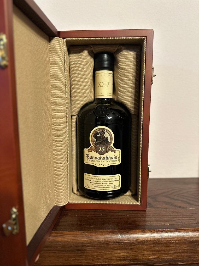 Bunnahabhain 25 years old XXV - b. Década de los 2000 - 70 cl #3.2