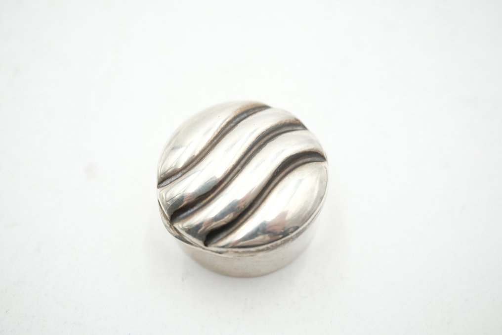 Pillbox - .925 silver #1.0