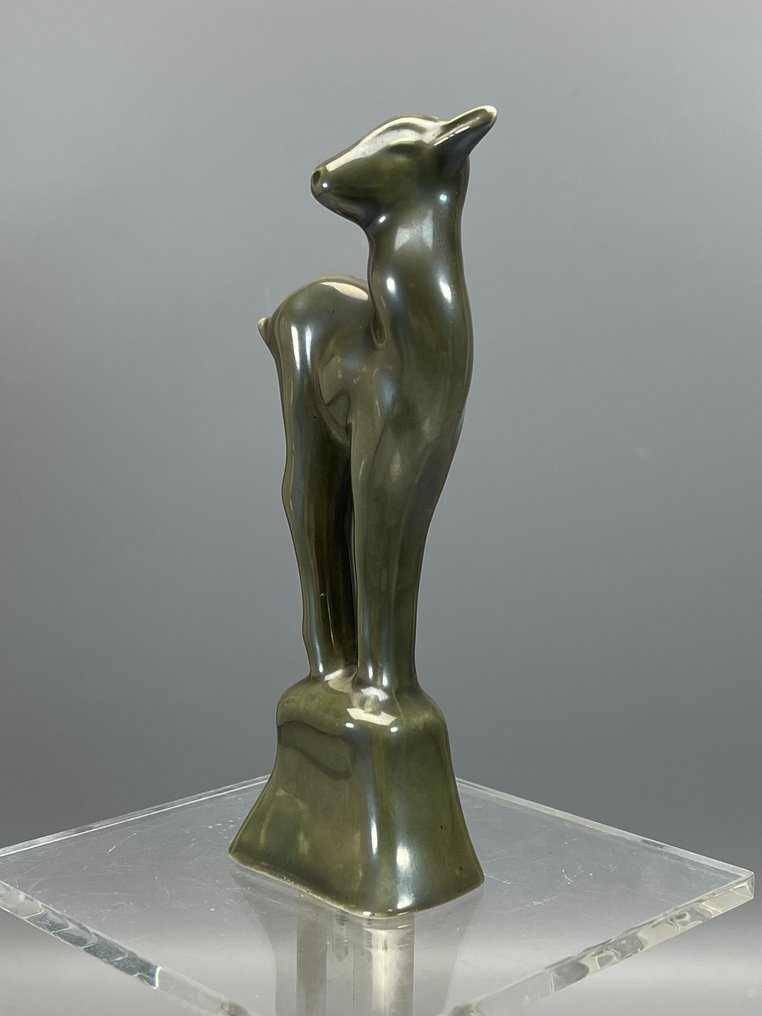 Plateelbakkerij Zuid-Holland - 小塑像 - White and bronze deer (2) - 陶器 #2.1