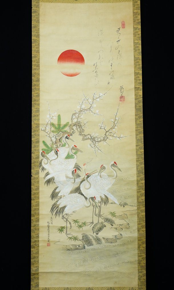 Absolute Auction – Edo–Meiji Japanese Hanging Scroll – “Cranes at Sunrise with Plum Blossoms” – by - Tosa Mitsusada(土佐光貞) - Ιαπωνία (χωρίς τιμή ασφαλείας) #1.0
