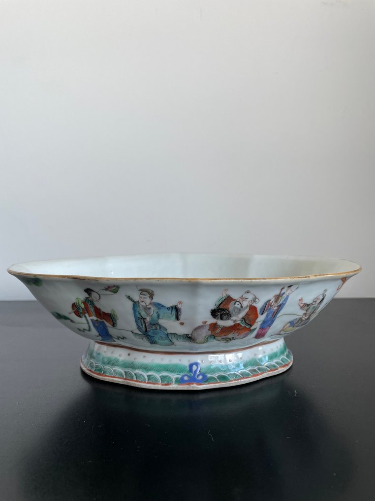 中国粉彩瓷椭圆形人物图案碗 - 瓷器 - 中國 - 清朝（1644-1911） #2.1