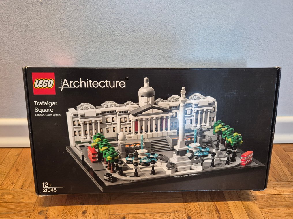 Lego Set - 21045 - Architecture - Trafalgar Square #1.0