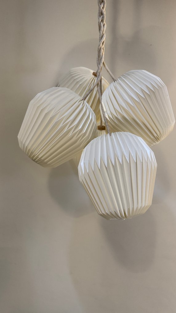Le Klint - Sinja Svarrer Damkjær - Lampada a sospensione - Le Klint 130 Bouquet 5 - Plastica, Tessuto, Carta #1.0