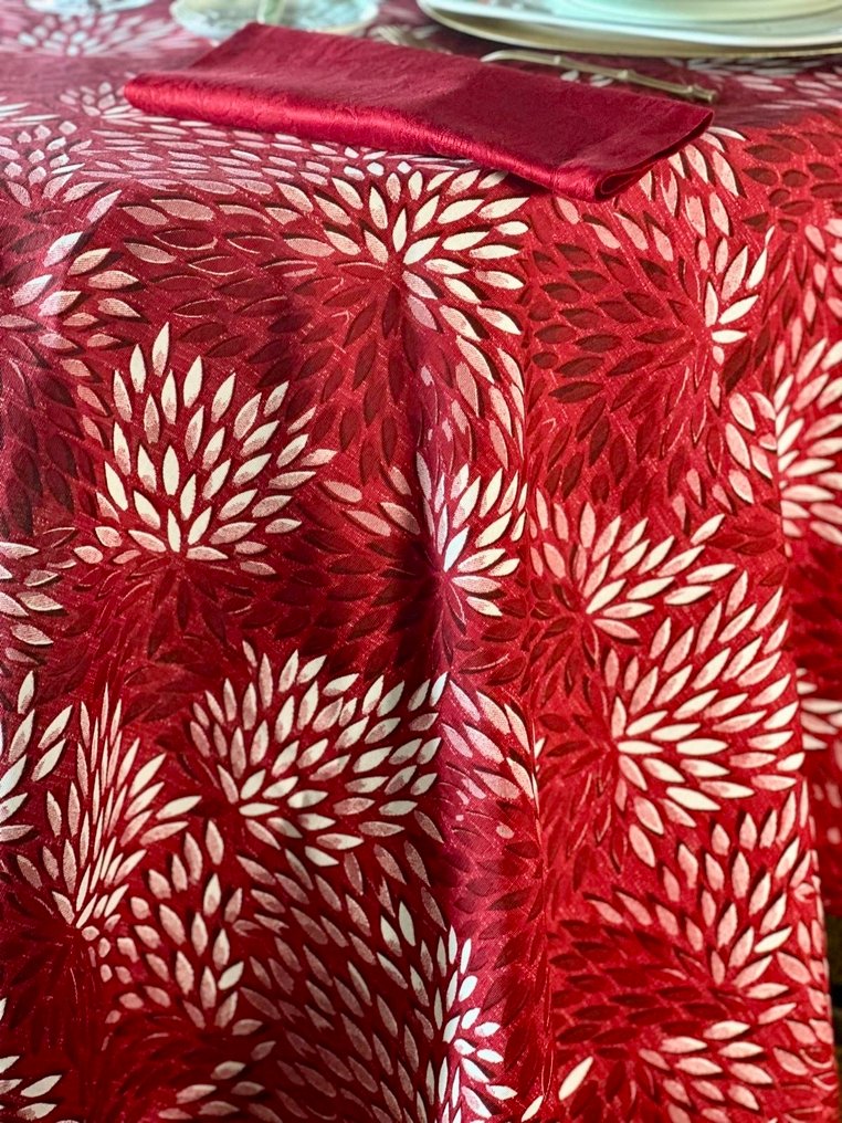 Red and white printed tablecloth for Christmas, spacious tables, floral damask. Decorative elegance. - Tablecloth - 270 cm - 180 cm #2.1