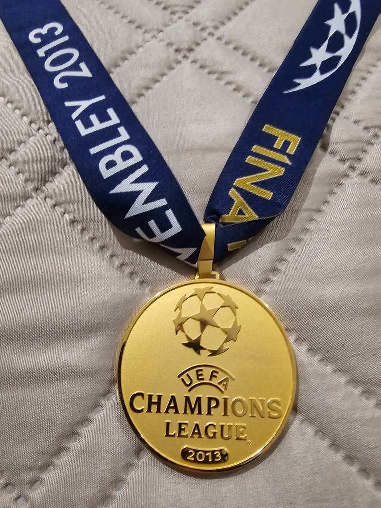 拜仁慕尼黑 - 足球冠军联赛 - 2013 - 体育奖牌 #3.2