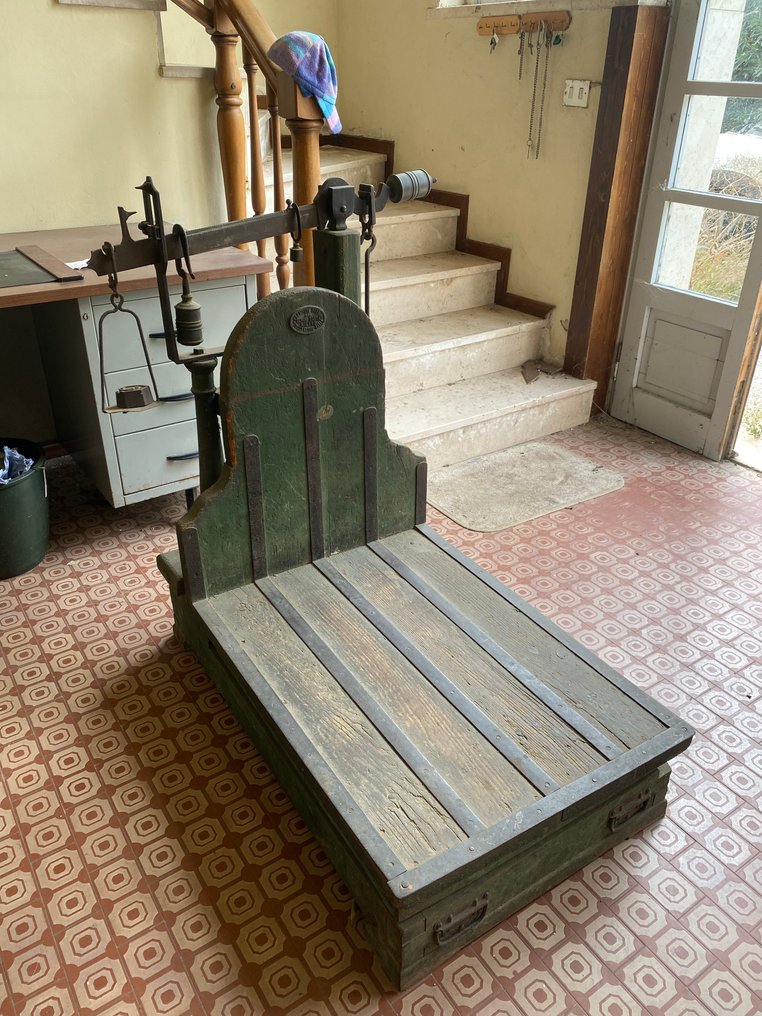 Balança - Madeira, Ferro #1.0