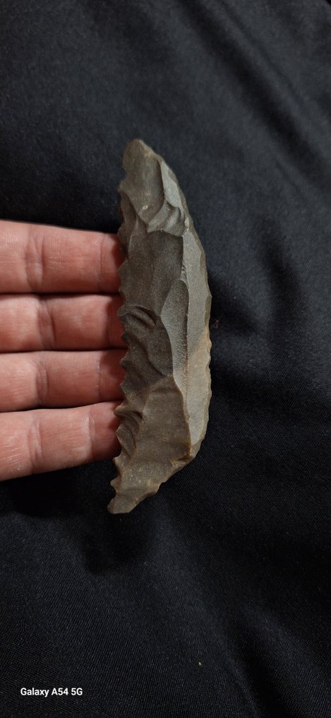 旧石器时代 碧玉 多彩的双面燧石刀，莫斯特人时代的刀片，私人考古收藏，北非 - 106 mm  (没有保留价) #4.3