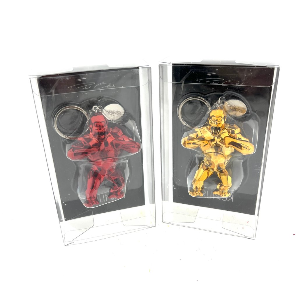 Richard Orlinski (1966) - Two USB Stick / Key Chain (Gold AND Red Metallic) #1.0