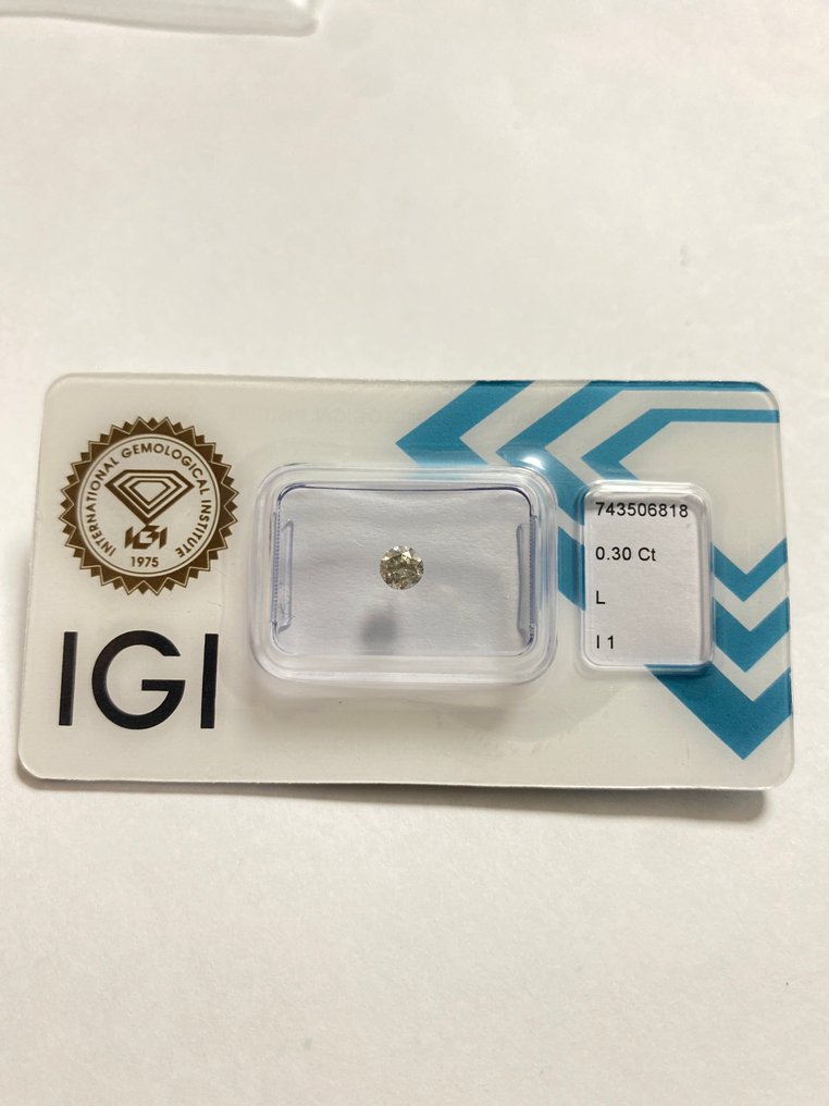 没有保留价 - 1 pcs 钻石  (天然)  - 0.30 ct - 圆形 - L - I1 内含一级 - 国际宝石研究院（IGI） #1.0