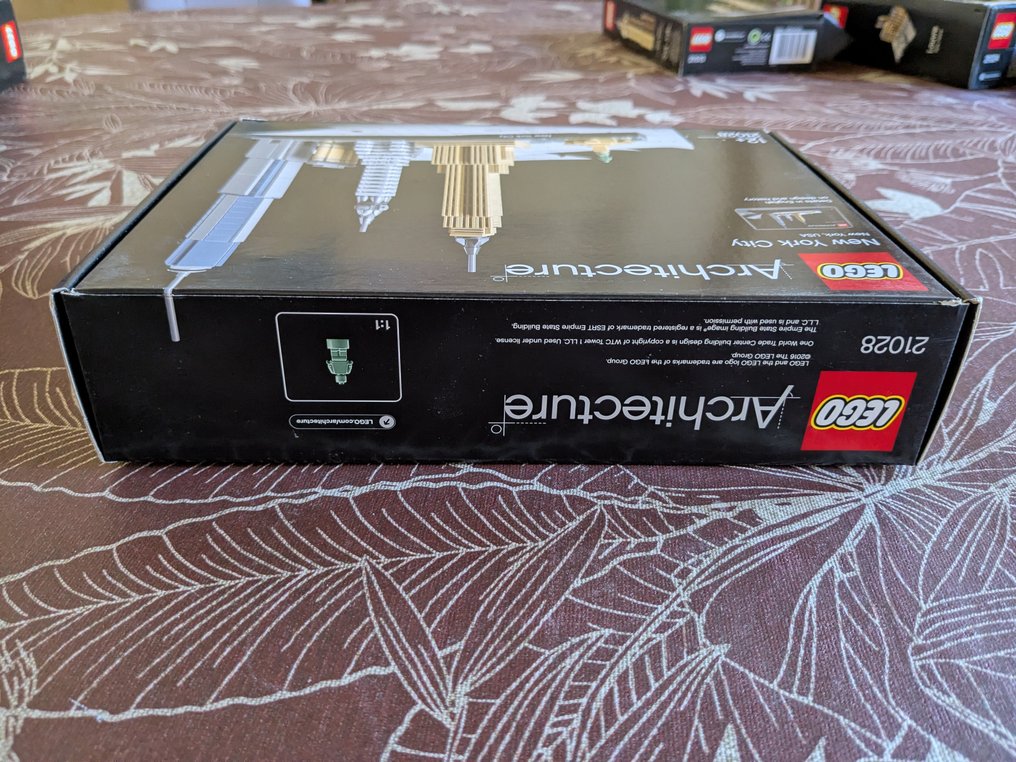 Lego Set - 21028 - Architecture - New York City #3.2