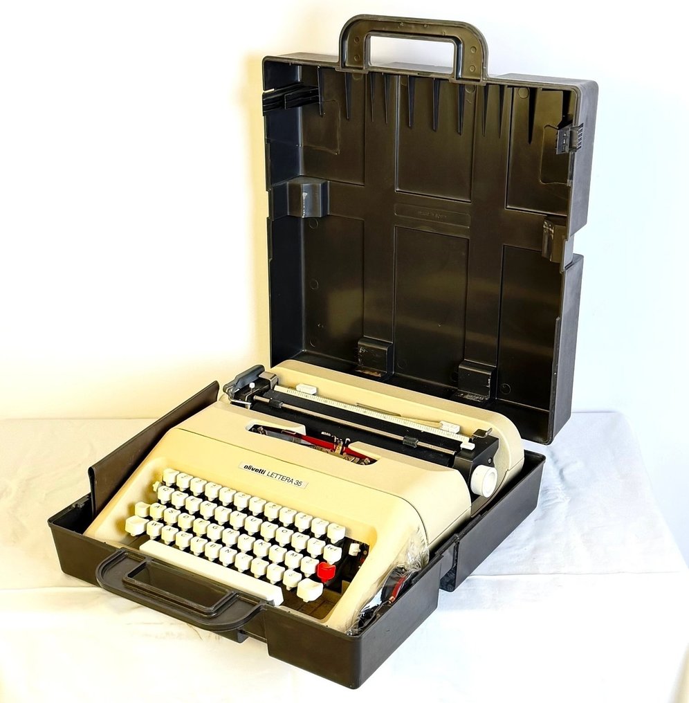 Mario Bellini - Olivetti, Lettera 35 - Typewriter - 1970-1980 #1.0
