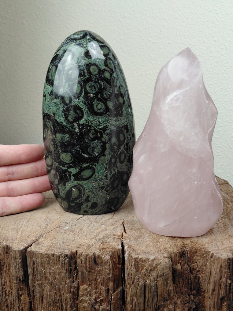 XXL Kambaba Jasper sculpture & Rose Quartz flame - Height: 17 cm - Width: 8 cm- 2.4 kg #1.0
