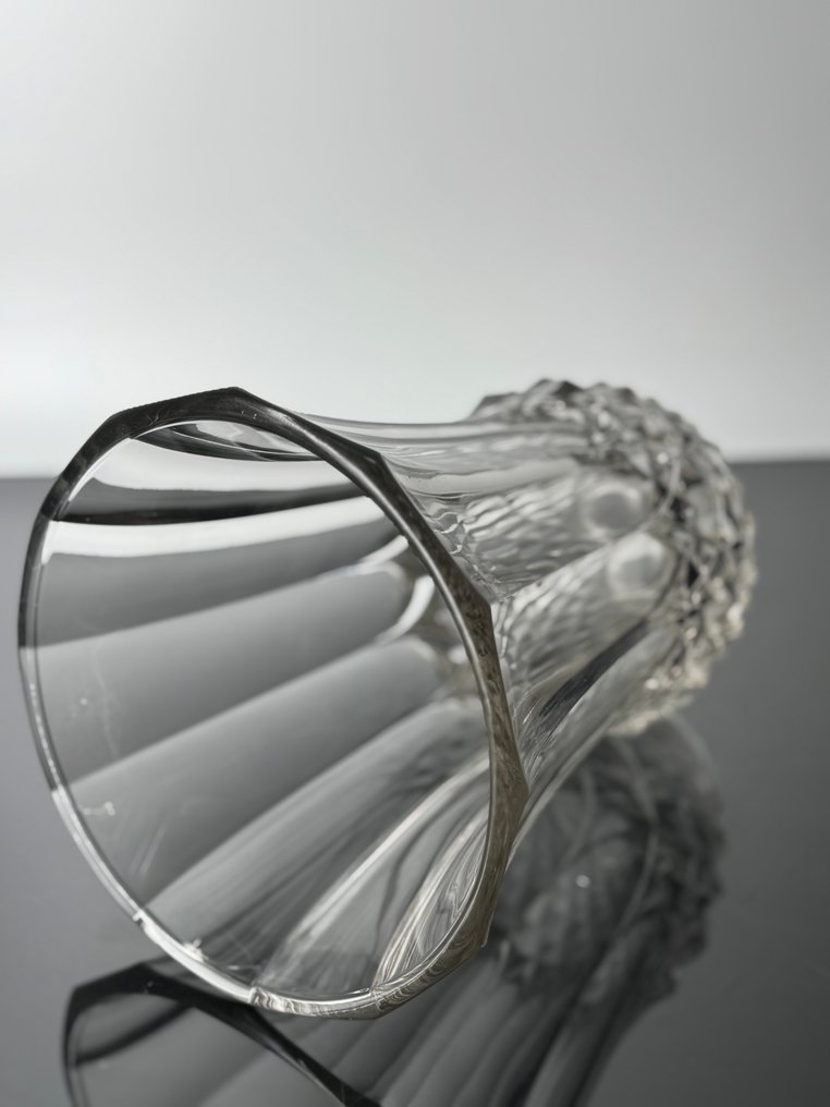 Val Saint Lambert, Luxval - Charles Graffart & René Delvenne - Vase  - Crystal - Egée Vase signed VSL #1.0