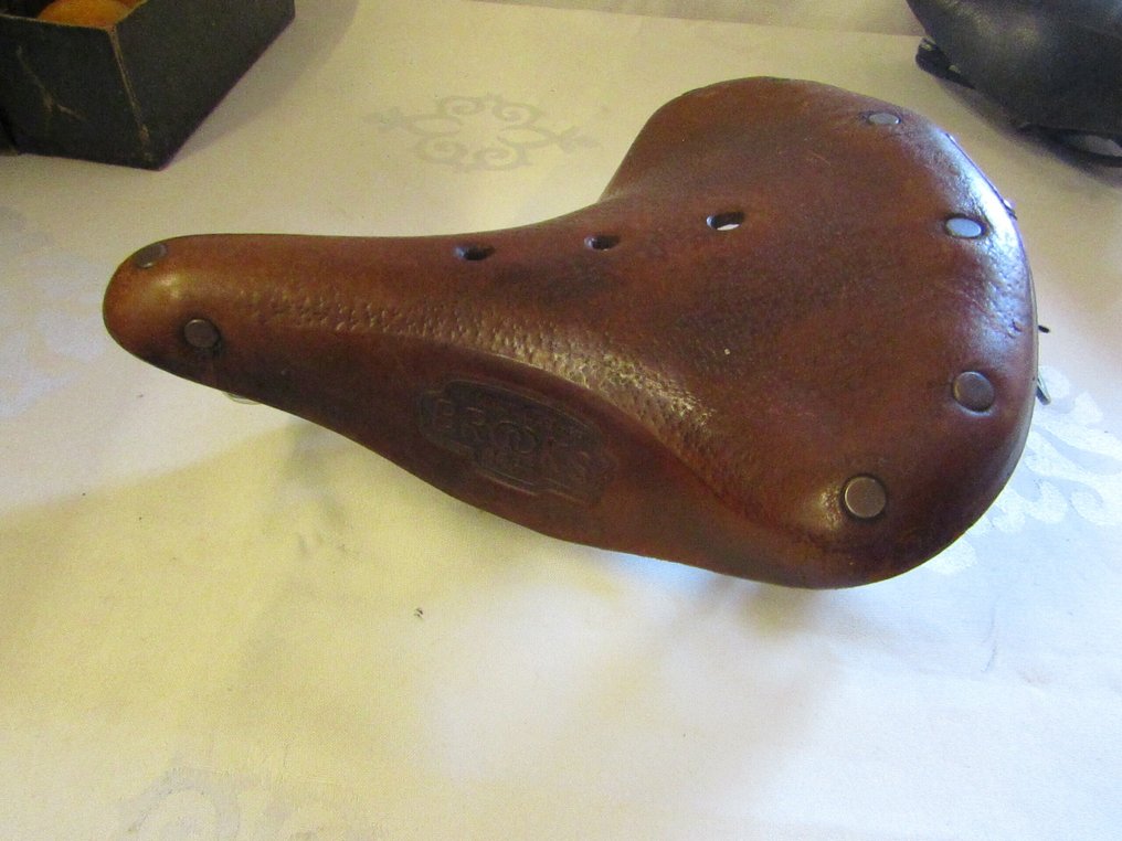 Brooks - Satula - 1985 #3.2