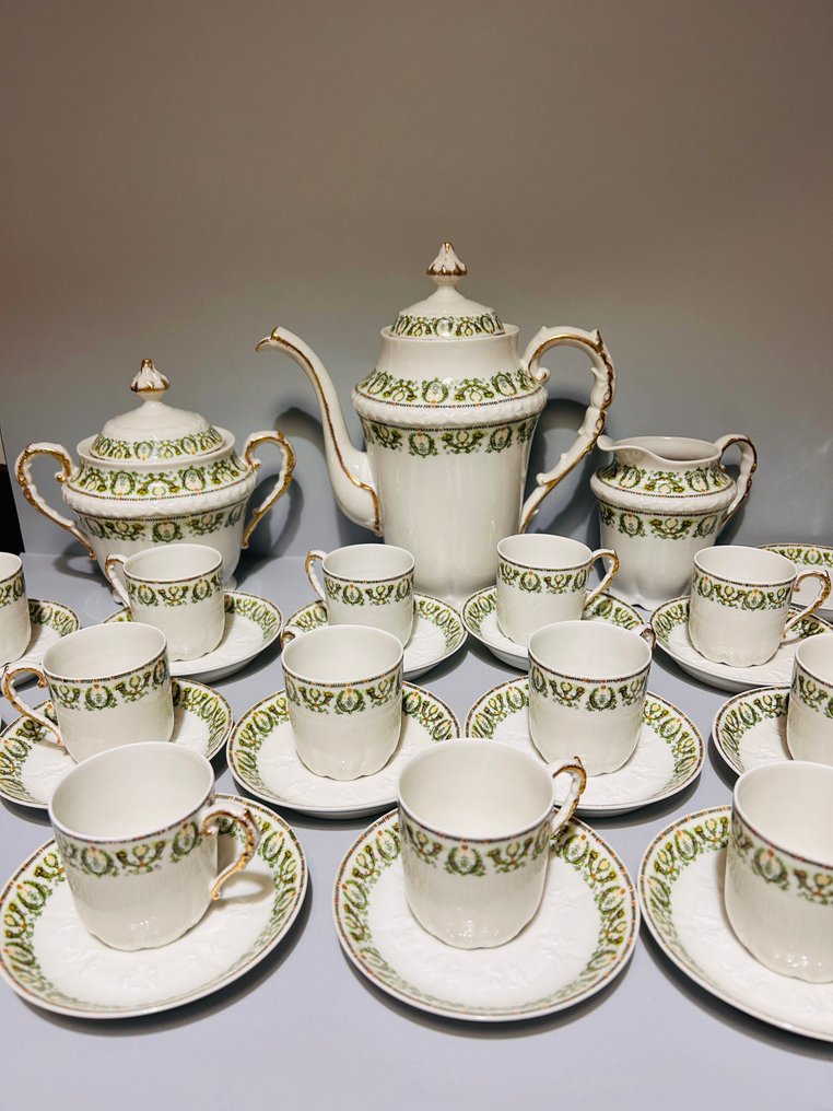 Limoges - M de M ( Mandavy de Mavaleix) - Coffee set (32) - Art Nouveau - Fine Porcelain, 24K Gold #1.0