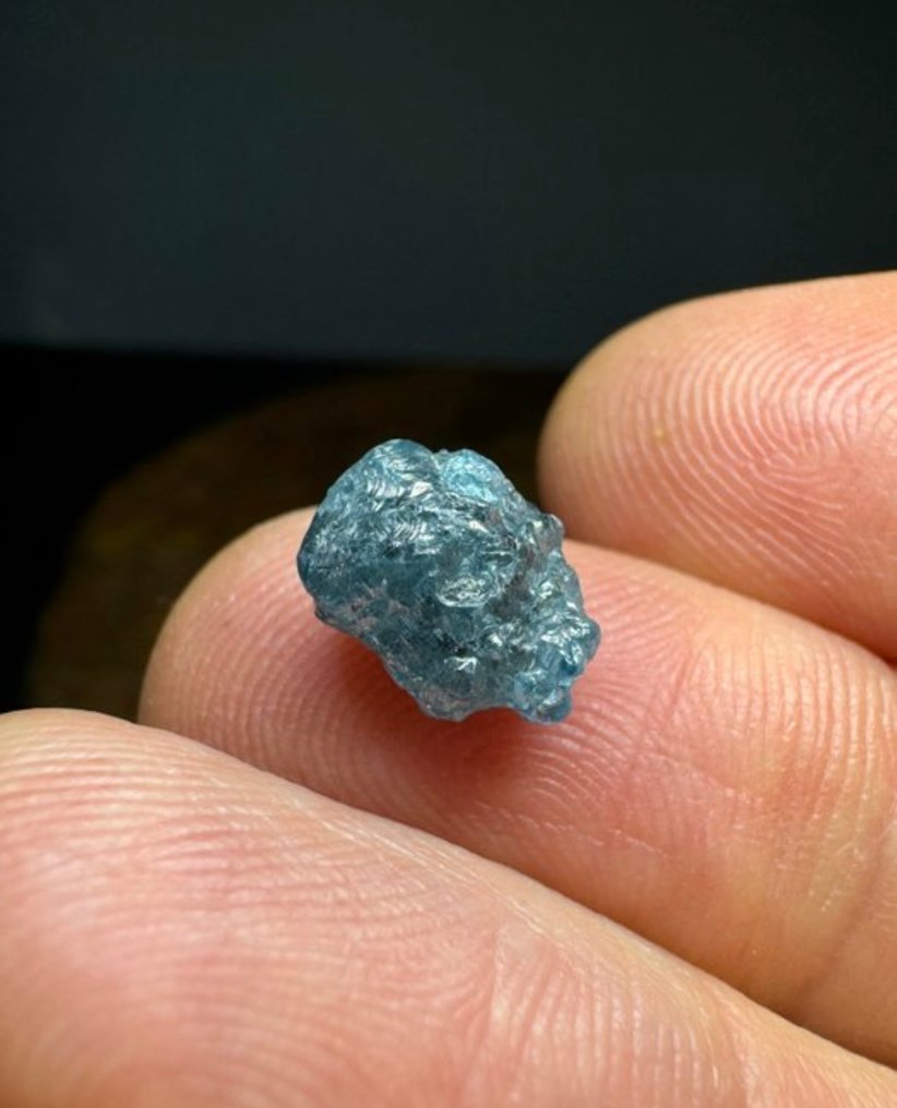 No Reserve Price - 1 pcs Blue Diamond - 4.23 ct - No laboratory report - Vivid Blue Raw Diamond #3.2