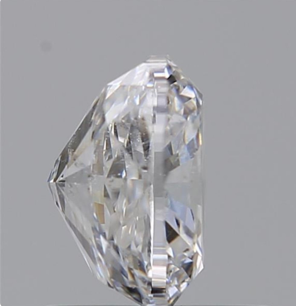 No reserve price - 1 pcs Diamond  (Natural)  - 0.90 ct - Cushion - D (colourless) - SI2 - International Gemological Institute (IGI) #3.2