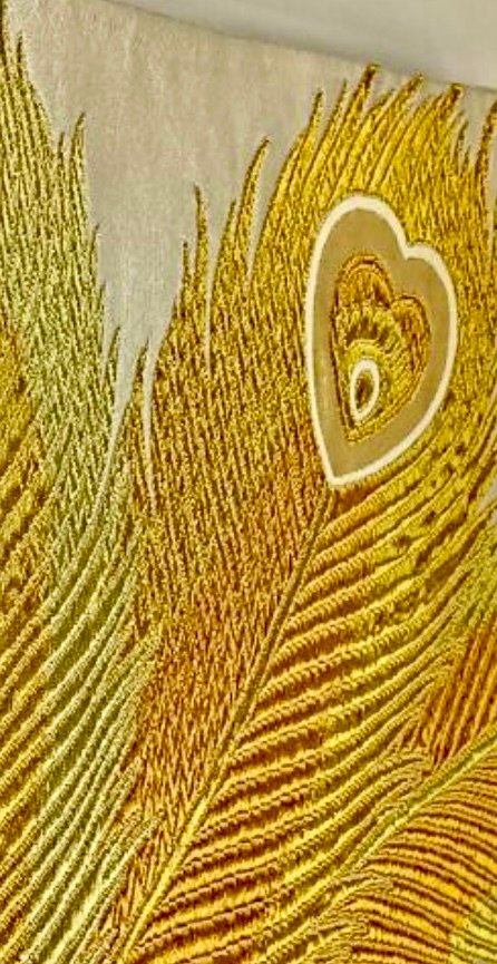 Faixa formal de alta qualidade (furoshiki obi) com padrão de penas de pavão, fio de ouro. - Seda - Japão - século XX #1.0