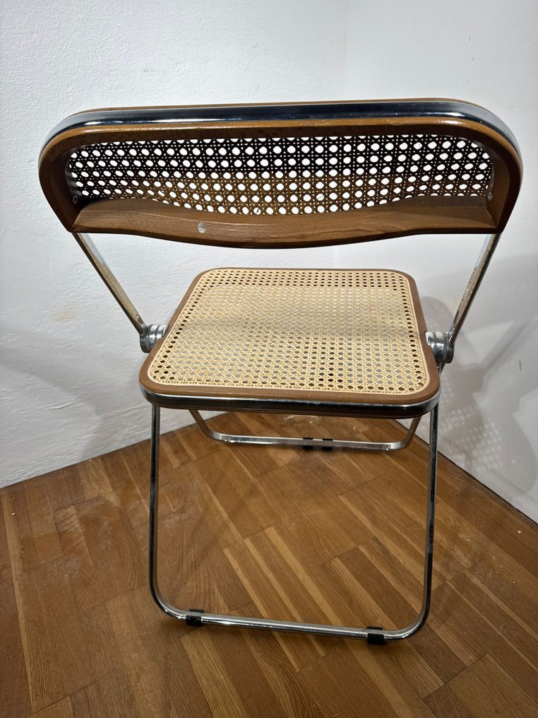 Anonima Castelli - Giancarlo Piretti - Plia Cané - Stol - Krom, Træ, Cane - Sammenklappelig stol #4.3